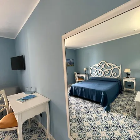 Bougainville 4* Lipari