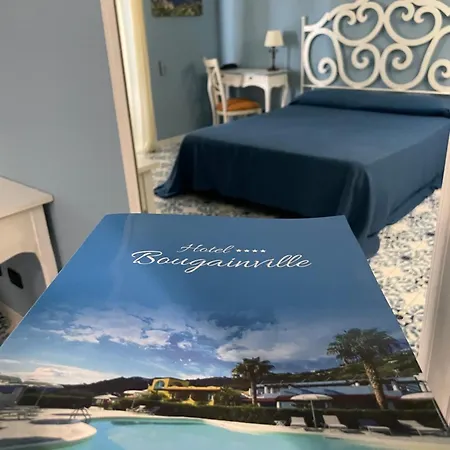 מלון Bougainville 4*
