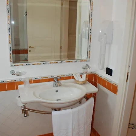 Bougainville Hotell