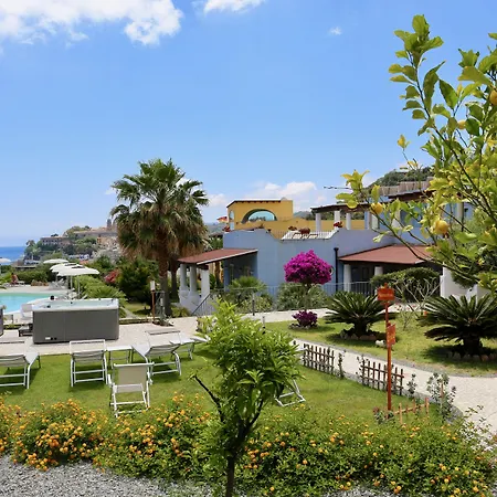 فندق Bougainville 4*