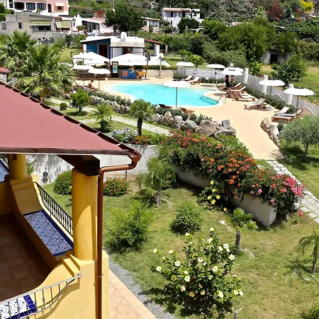 Bougainville فندق 4*